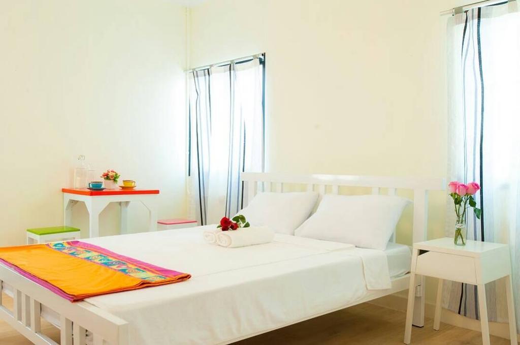 My Thai Hostel Μπανγκόκ Εξωτερικό φωτογραφία